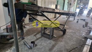 Băng tải xếp truyền động con lăn